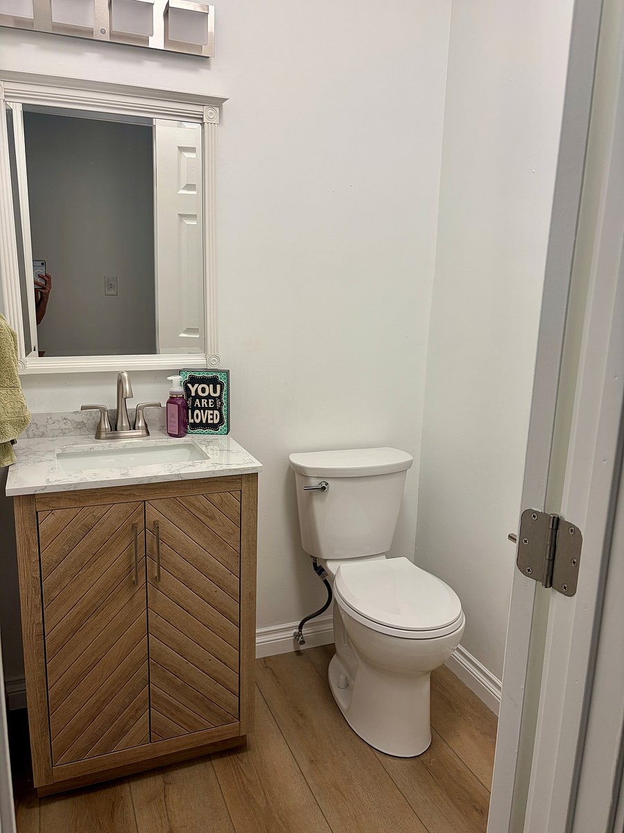 Furnished Finder property 1049905_1 photo 13