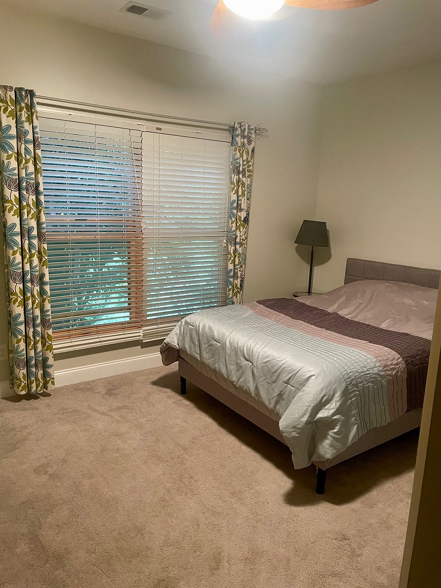 Furnished Finder property 1049907_1 photo 3