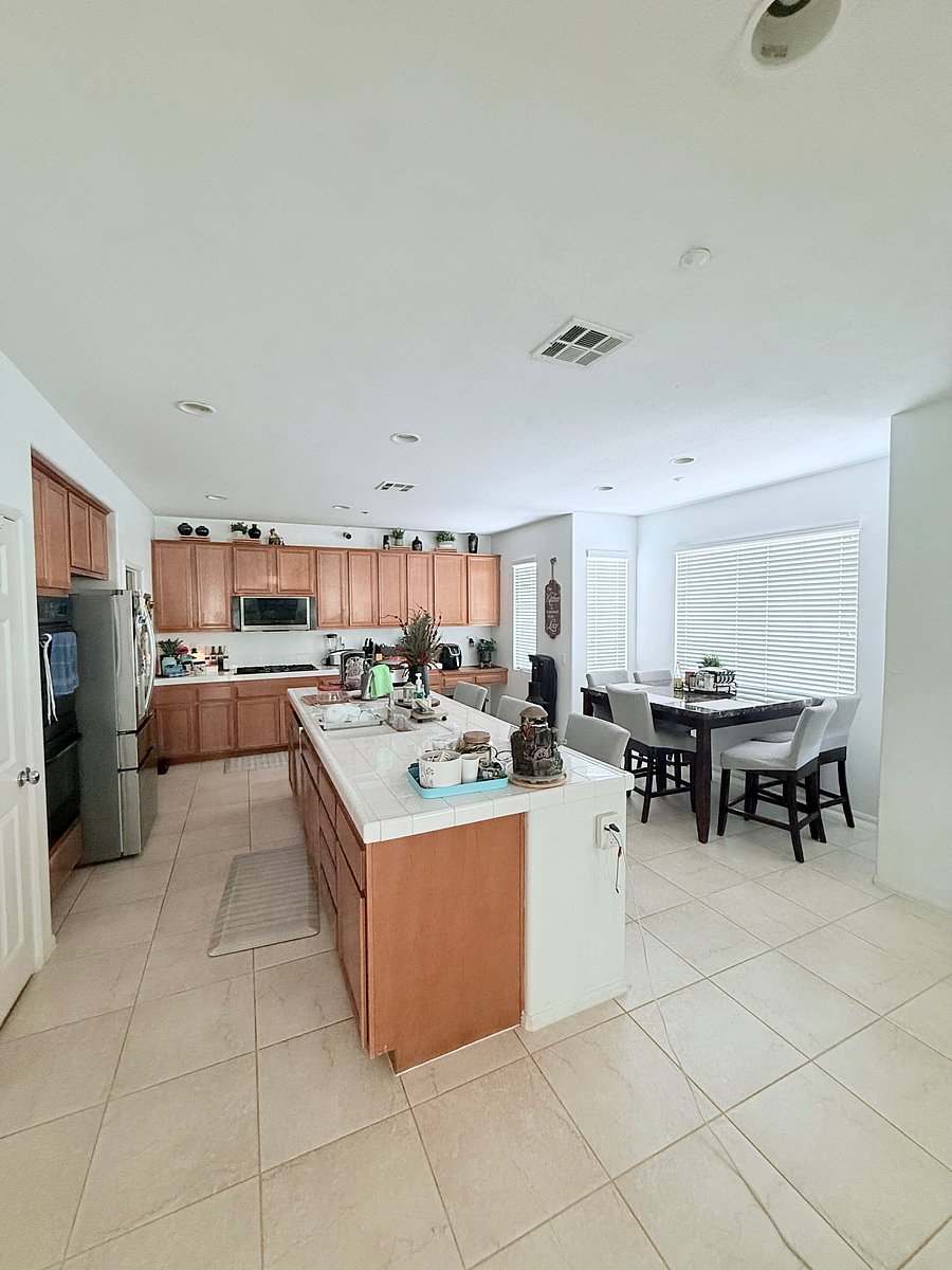 Furnished Finder property 1049910_1 photo 6
