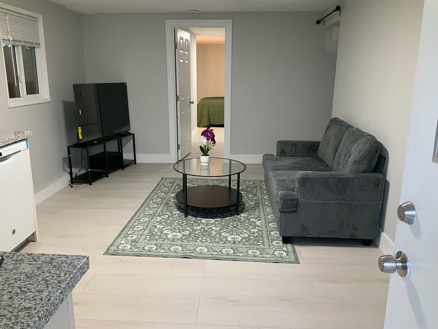 Furnished Finder property 1049930_1 photo 9