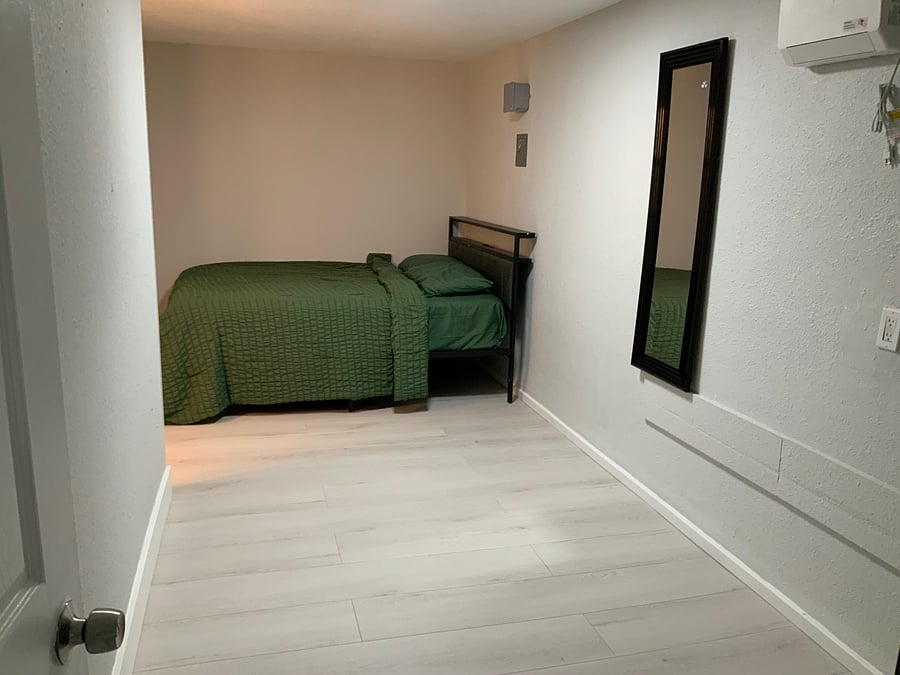 Furnished Finder property 1049930_1 photo 12