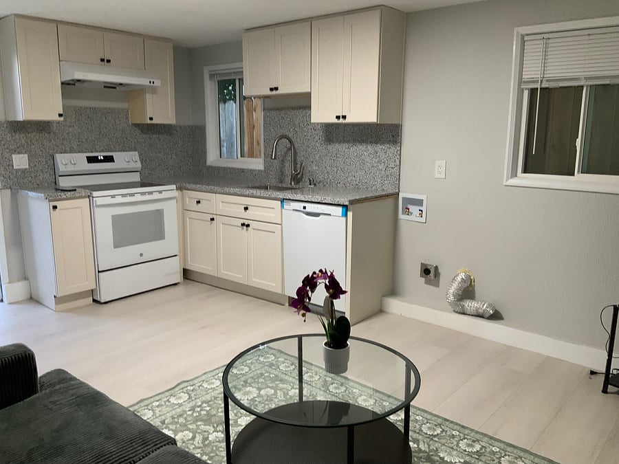Furnished Finder property 1049930_1 photo 10