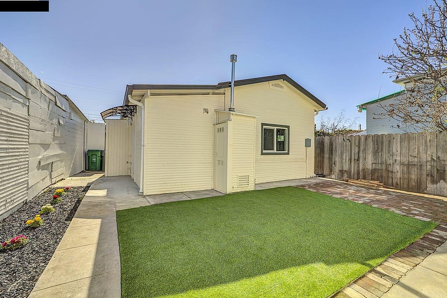 Furnished Finder property 1049930_1 photo 2