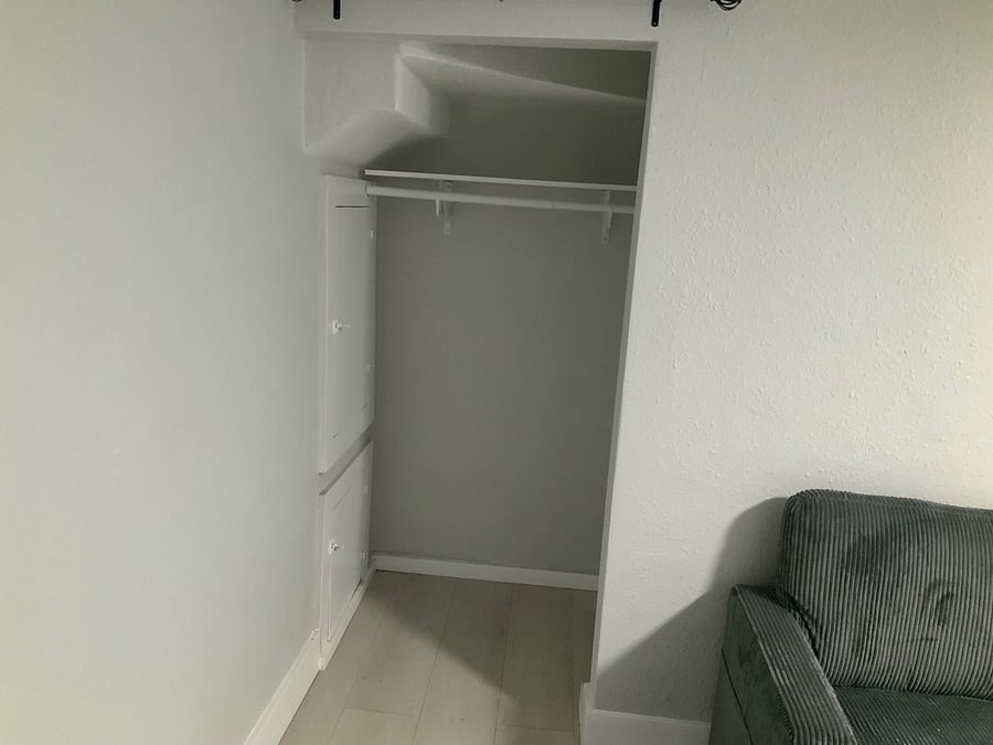 Furnished Finder property 1049930_1 photo 11