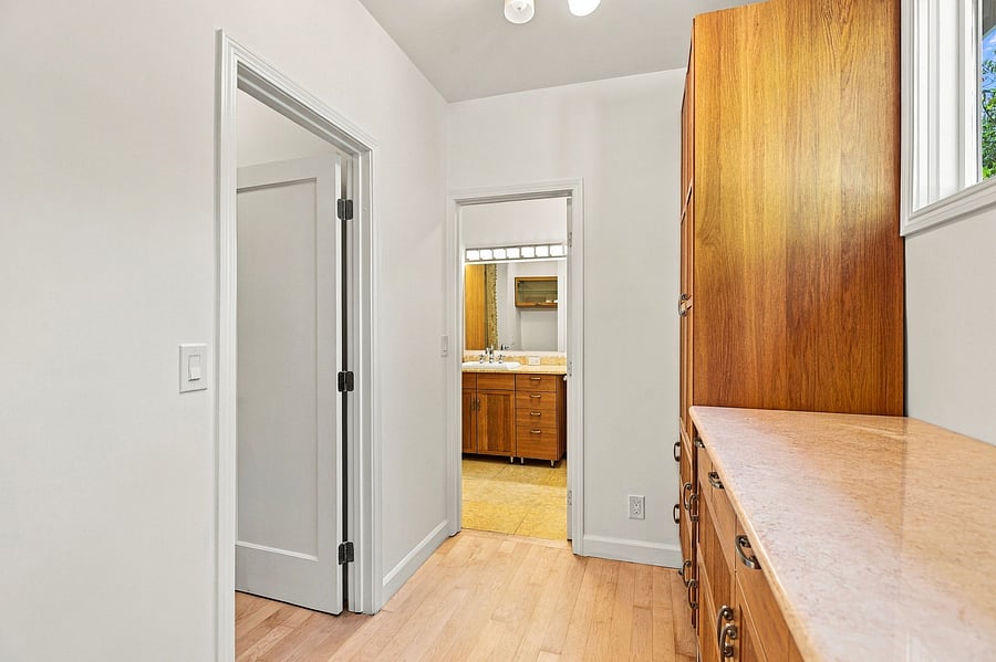 Furnished Finder property 1049943_1 photo 21