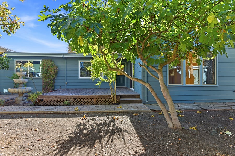 Furnished Finder property 1049943_1 photo 30