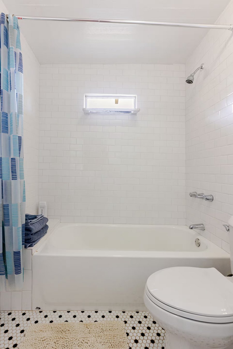 Furnished Finder property 1049946_1 photo 15