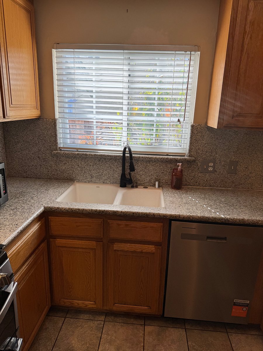 Furnished Finder property 1049952_1 photo 14