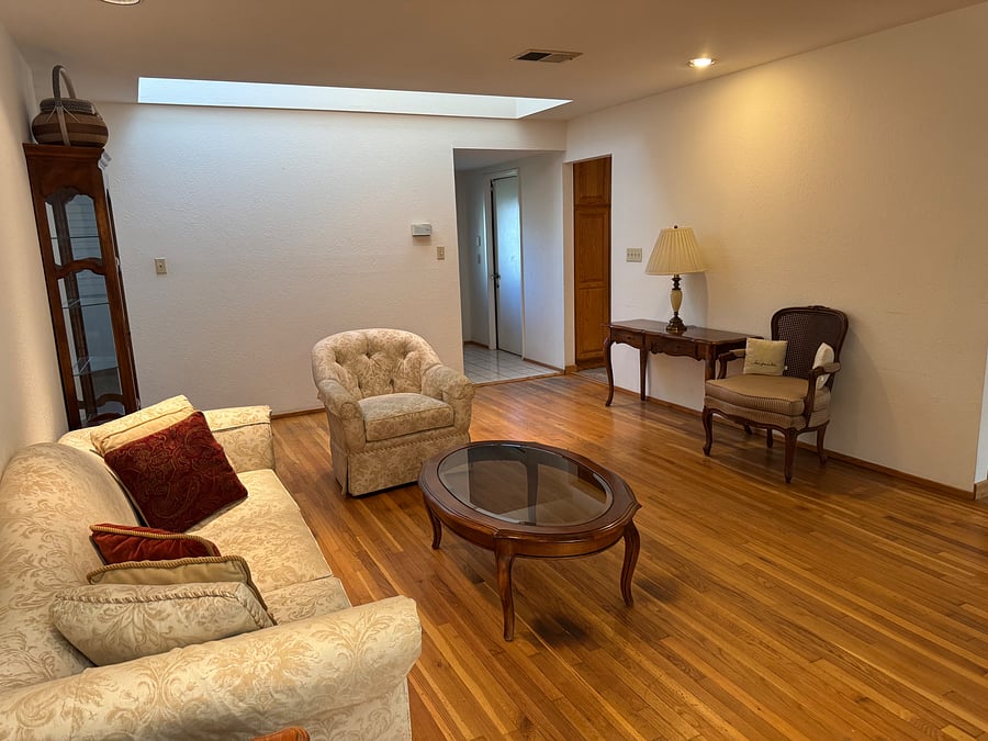 Furnished Finder property 1049952_1 photo 22
