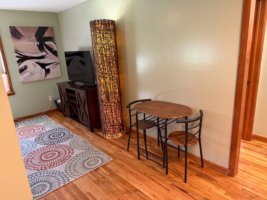 Furnished Finder property 1049953_1 photo 3