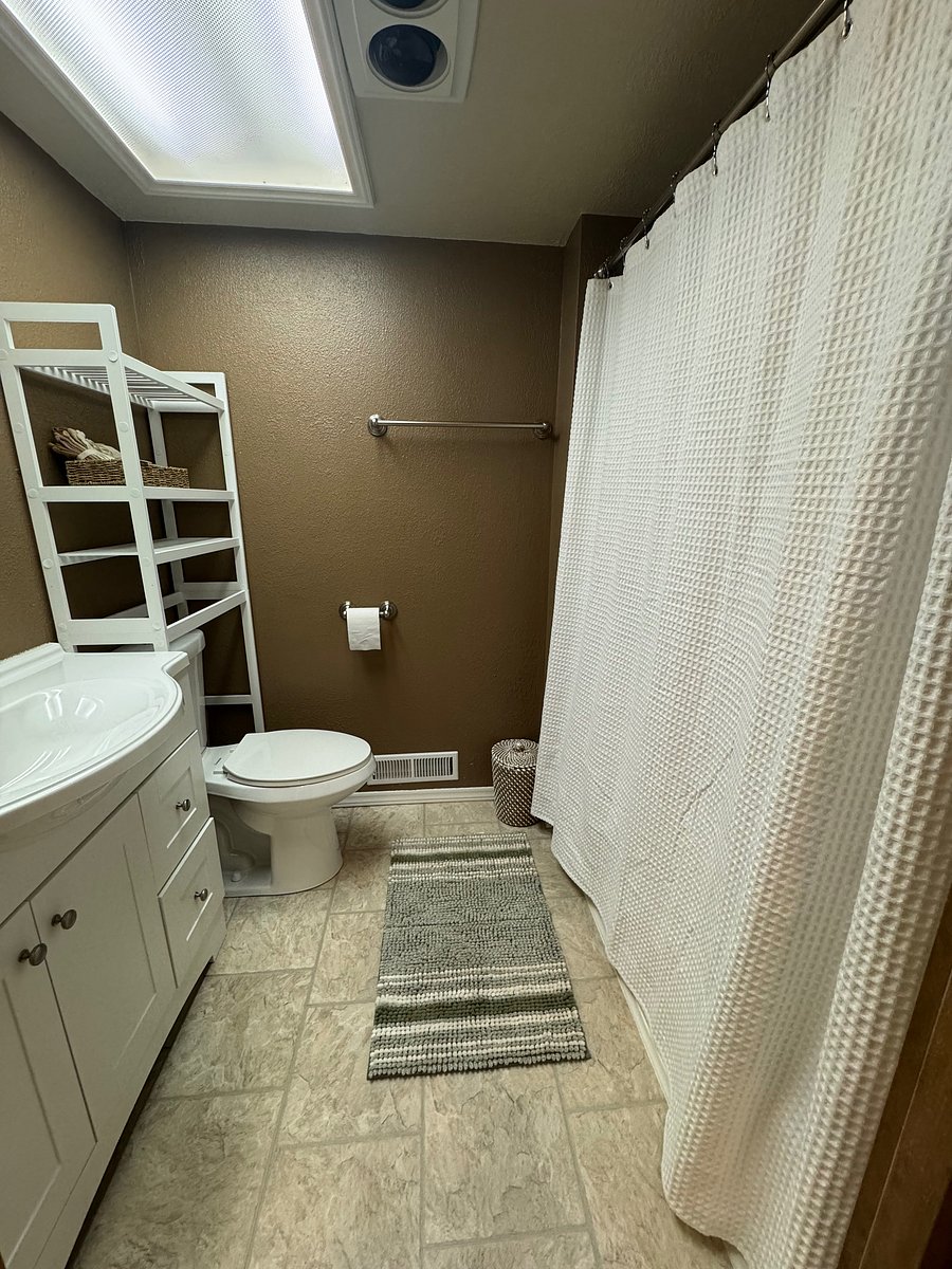 Furnished Finder property 1049958_1 photo 10