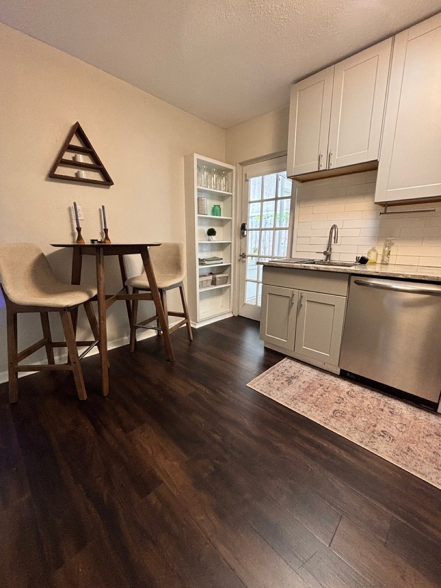 Furnished Finder property 1049960_1 photo 5