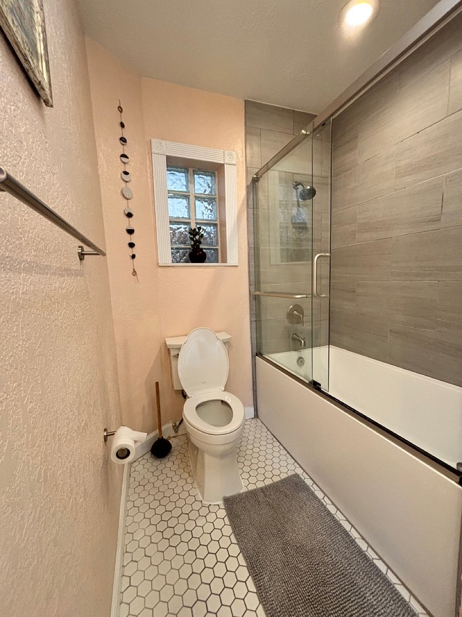 Furnished Finder property 1049960_1 photo 9