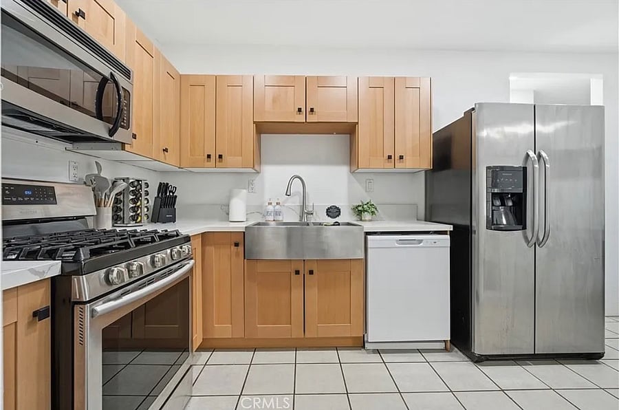 Furnished Finder property 1049964_1 photo 3