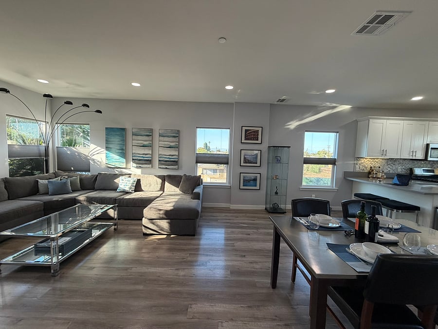 Furnished Finder property 1049969_1 photo 3