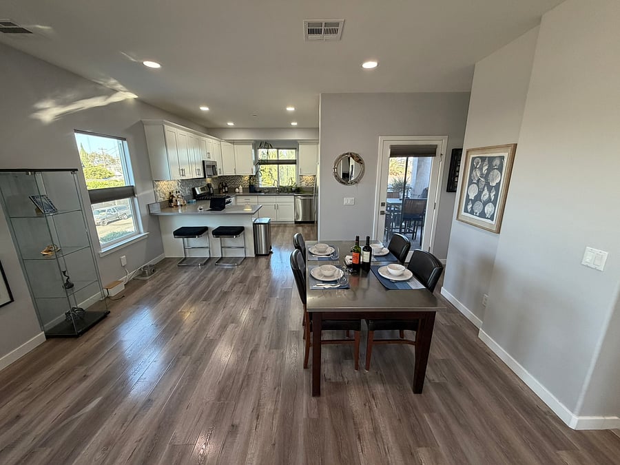 Furnished Finder property 1049969_1 photo 30