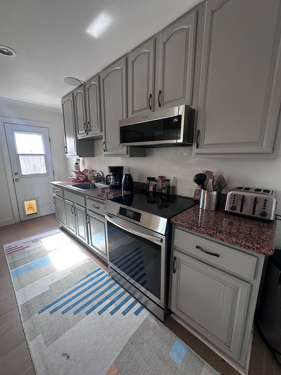 Furnished Finder property 1049973_1 photo 8
