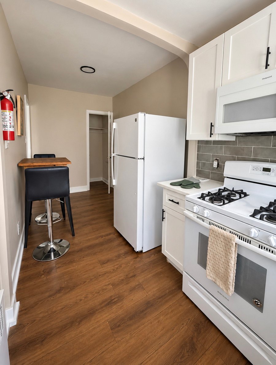Furnished Finder property 1049982_1 photo 11