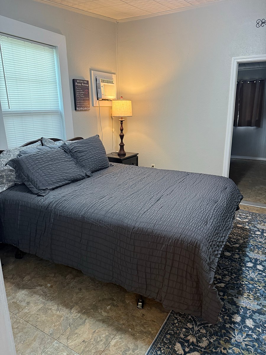 Furnished Finder property 1049985_1 photo 8