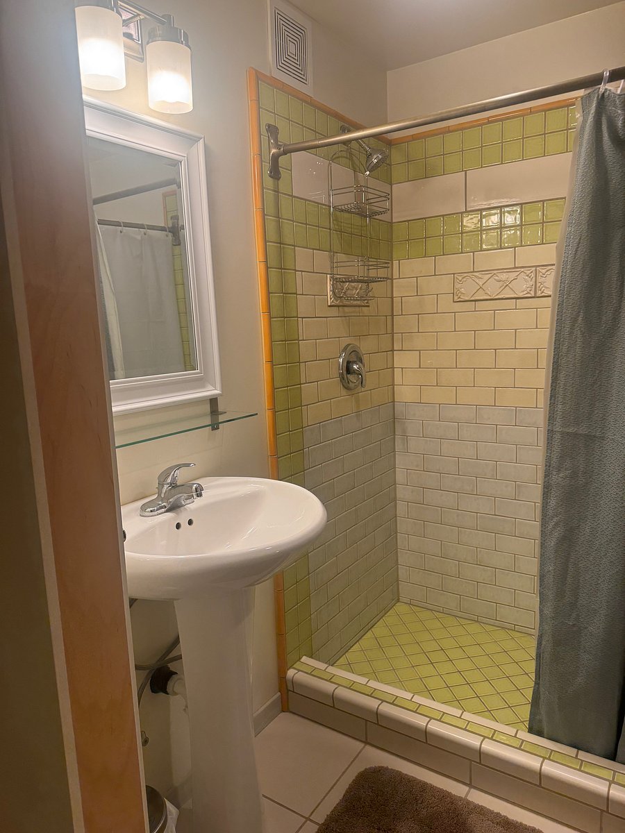 Furnished Finder property 1050016_1 photo 7