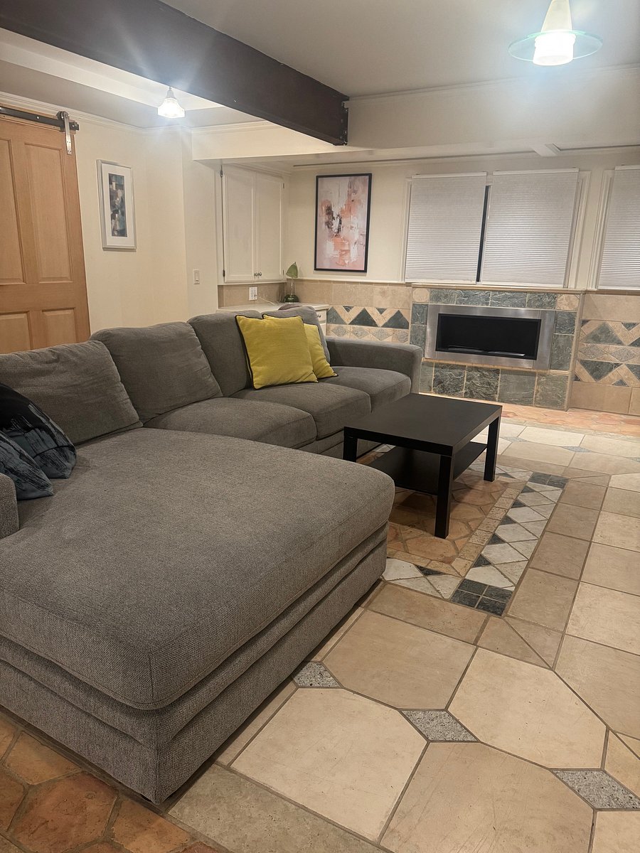 Furnished Finder property 1050016_1 photo 11
