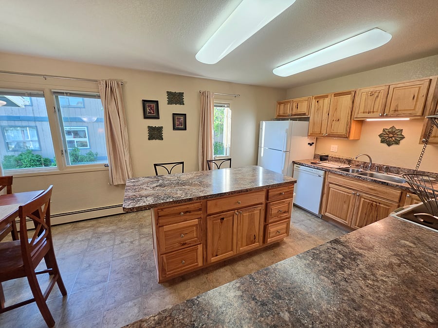 Furnished Finder property 1050025_1 photo 17