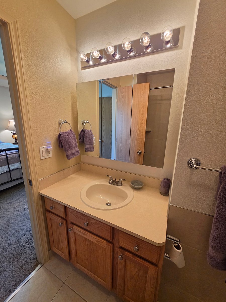Furnished Finder property 1050025_1 photo 41