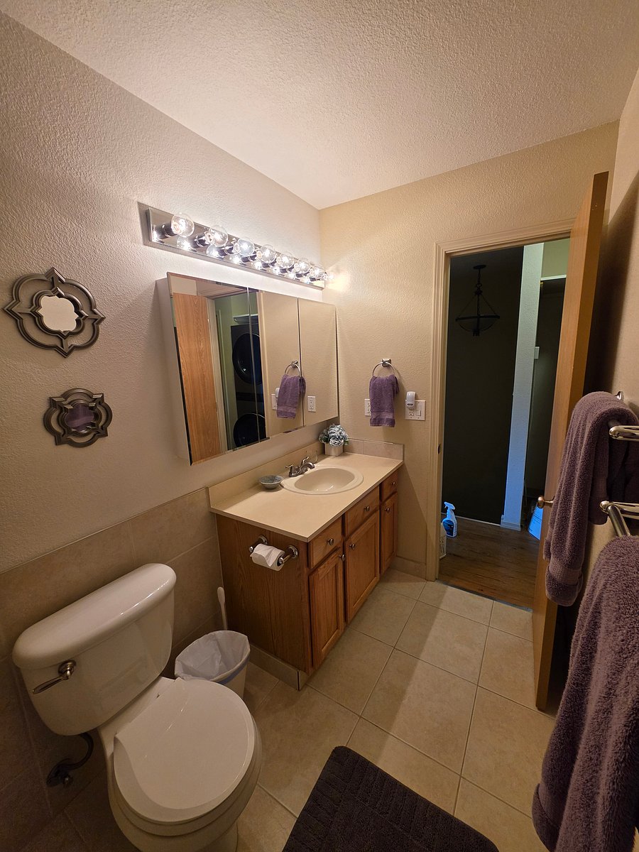 Furnished Finder property 1050025_1 photo 31