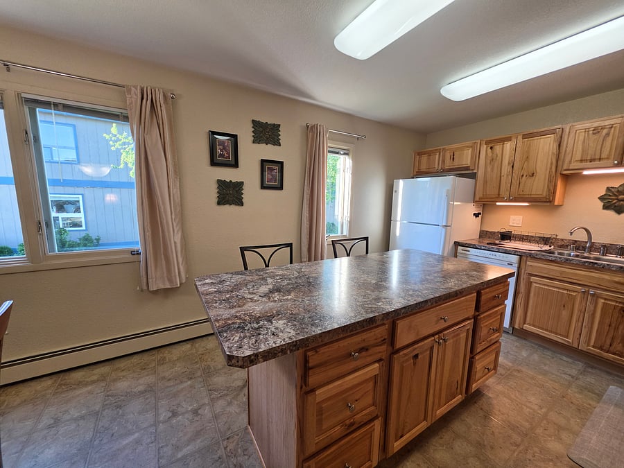 Furnished Finder property 1050025_1 photo 23