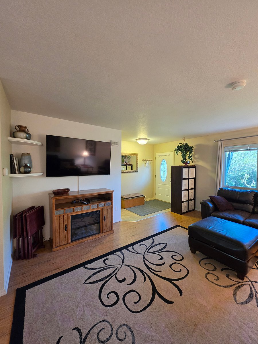 Furnished Finder property 1050025_1 photo 4