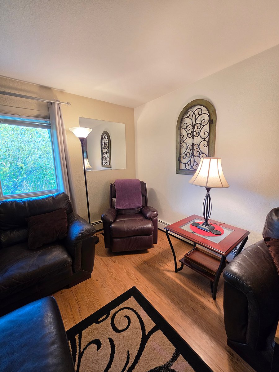 Furnished Finder property 1050025_1 photo 12