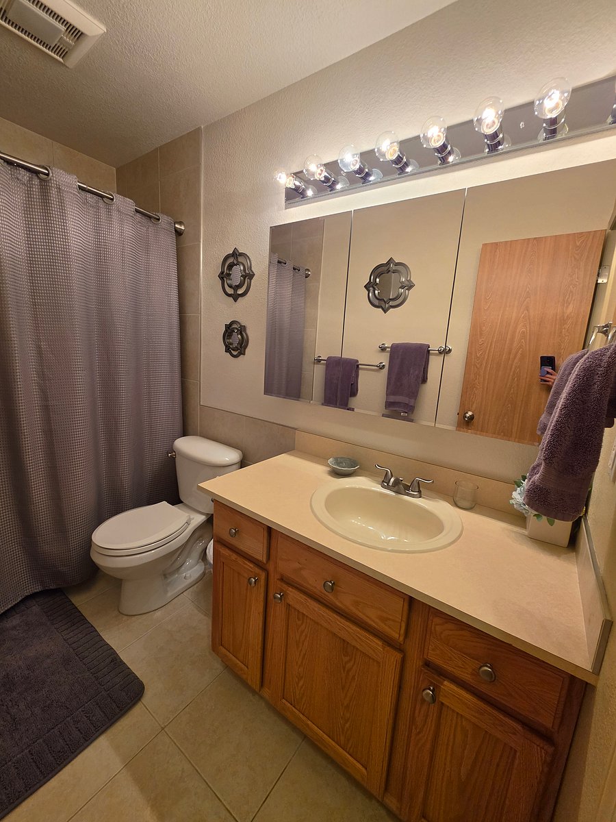 Furnished Finder property 1050025_1 photo 35