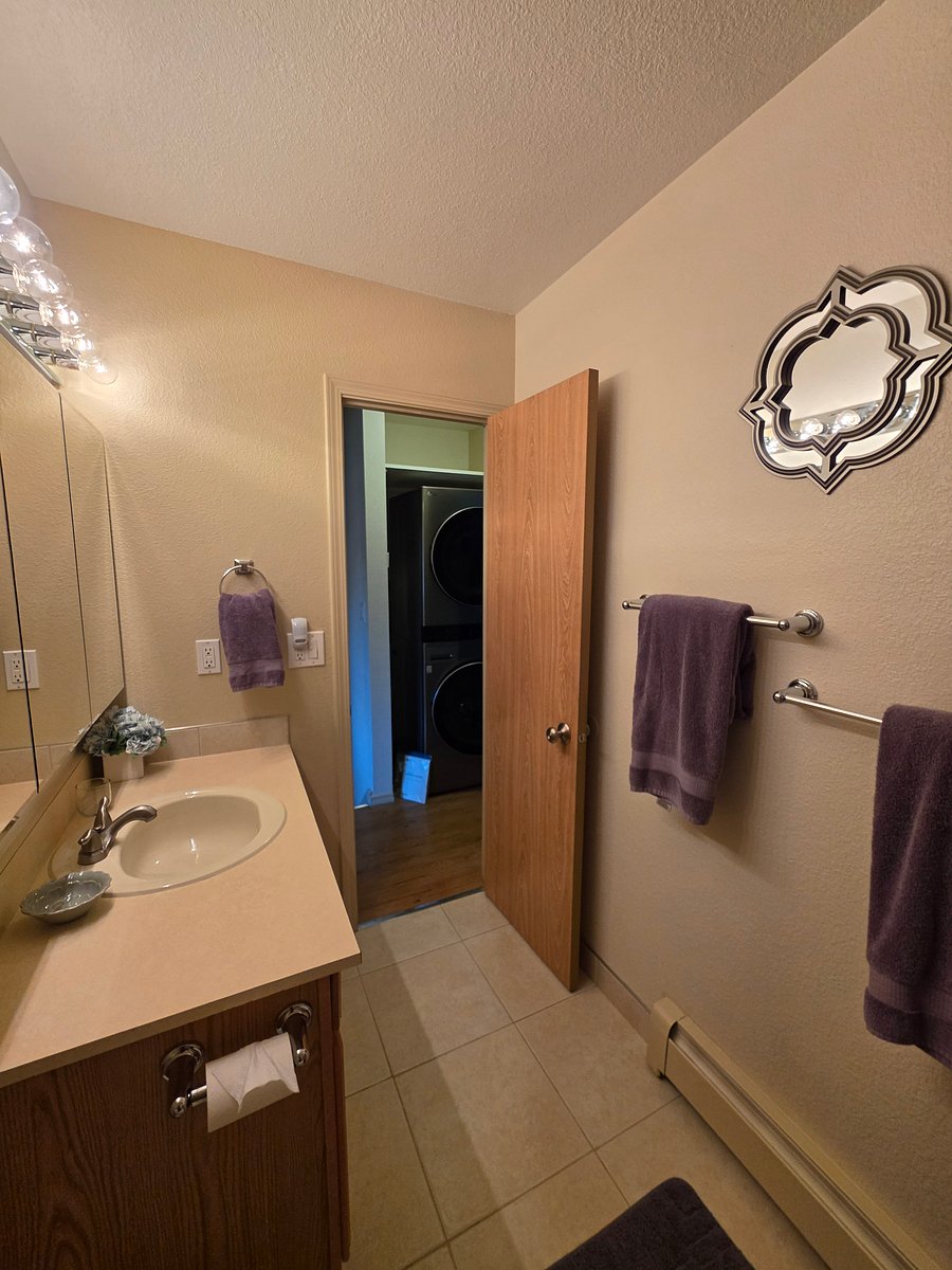Furnished Finder property 1050025_1 photo 32