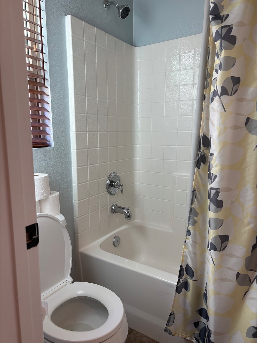 Furnished Finder property 1050026_1 photo 12