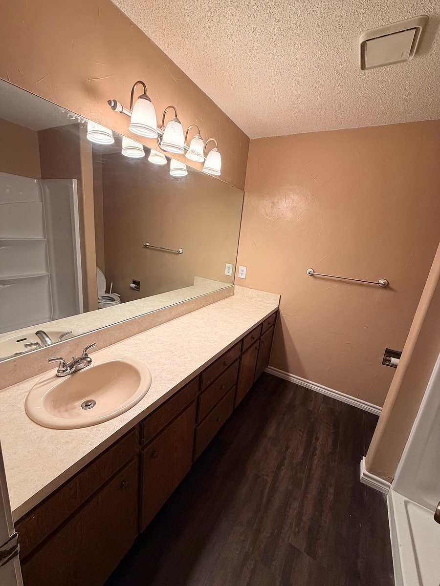 Furnished Finder property 1050035_1 photo 13