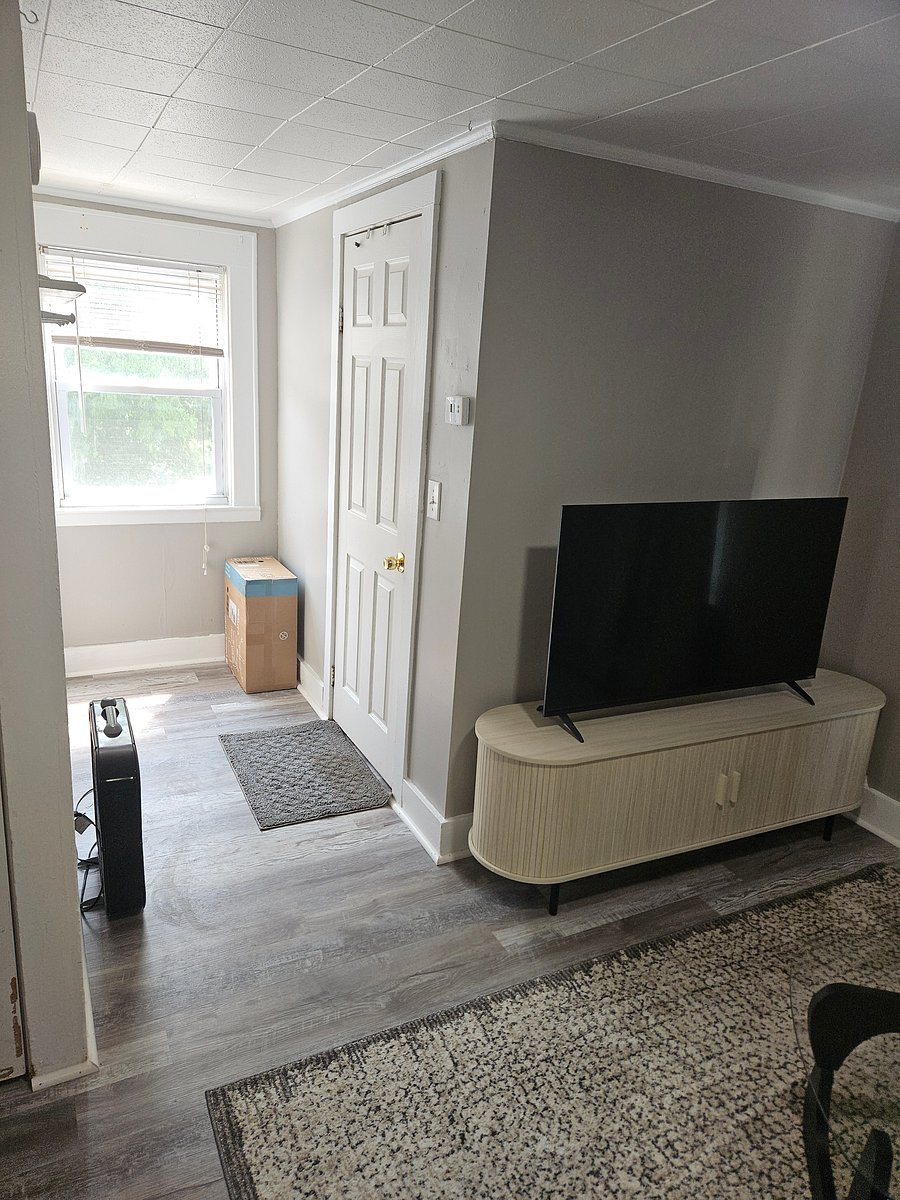 Furnished Finder property 1050043_1 photo 4