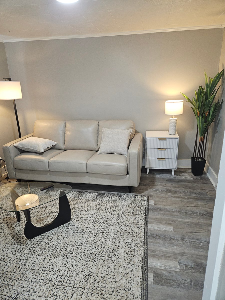 Furnished Finder property 1050043_1 photo 2