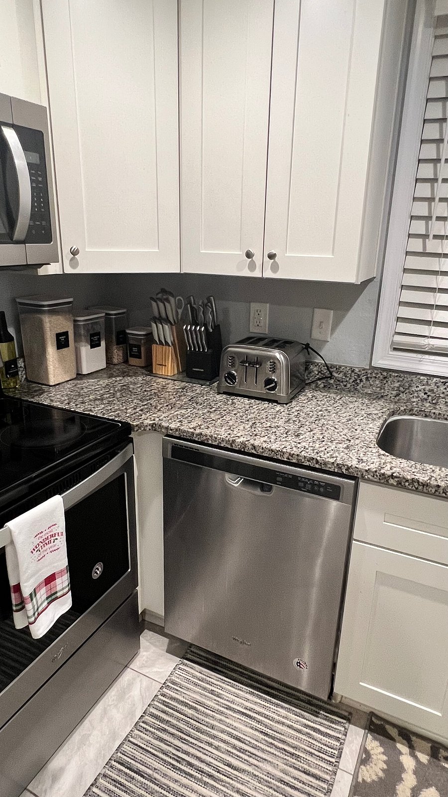 Furnished Finder property 1050044_1 photo 11