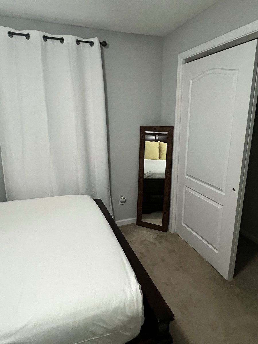 Furnished Finder property 1050044_1 photo 31