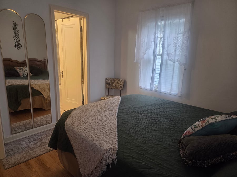 Furnished Finder property 1050052_1 photo 11
