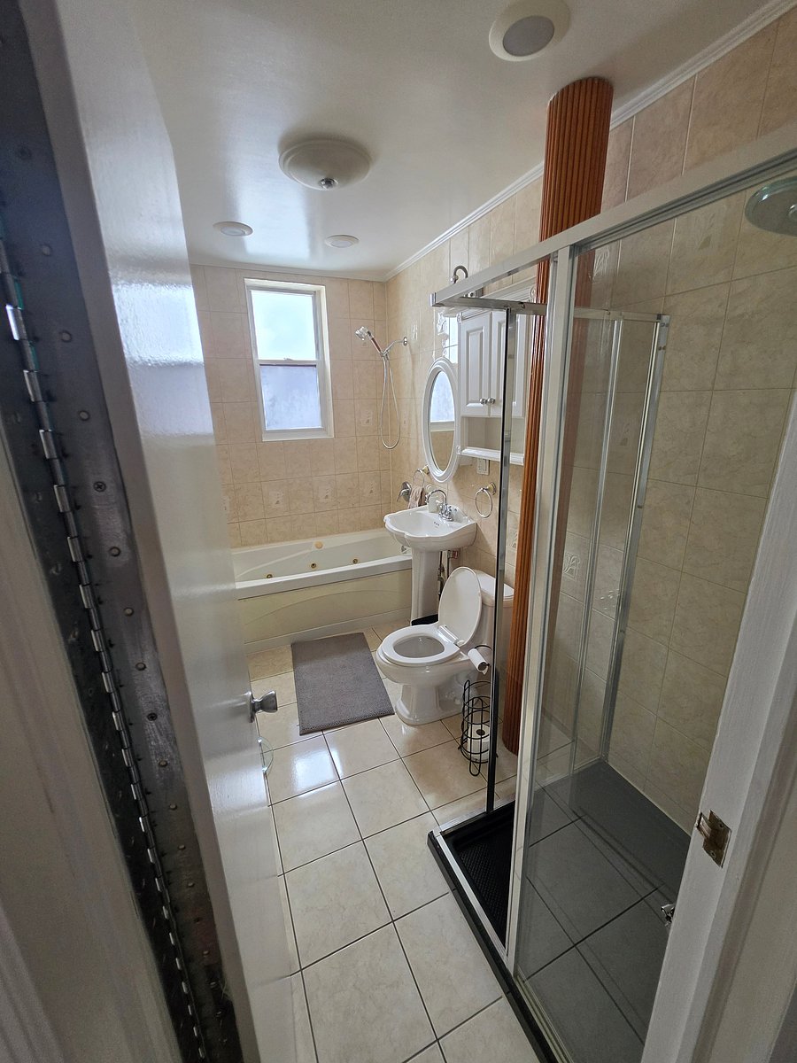 Furnished Finder property 1050063_1 photo 4