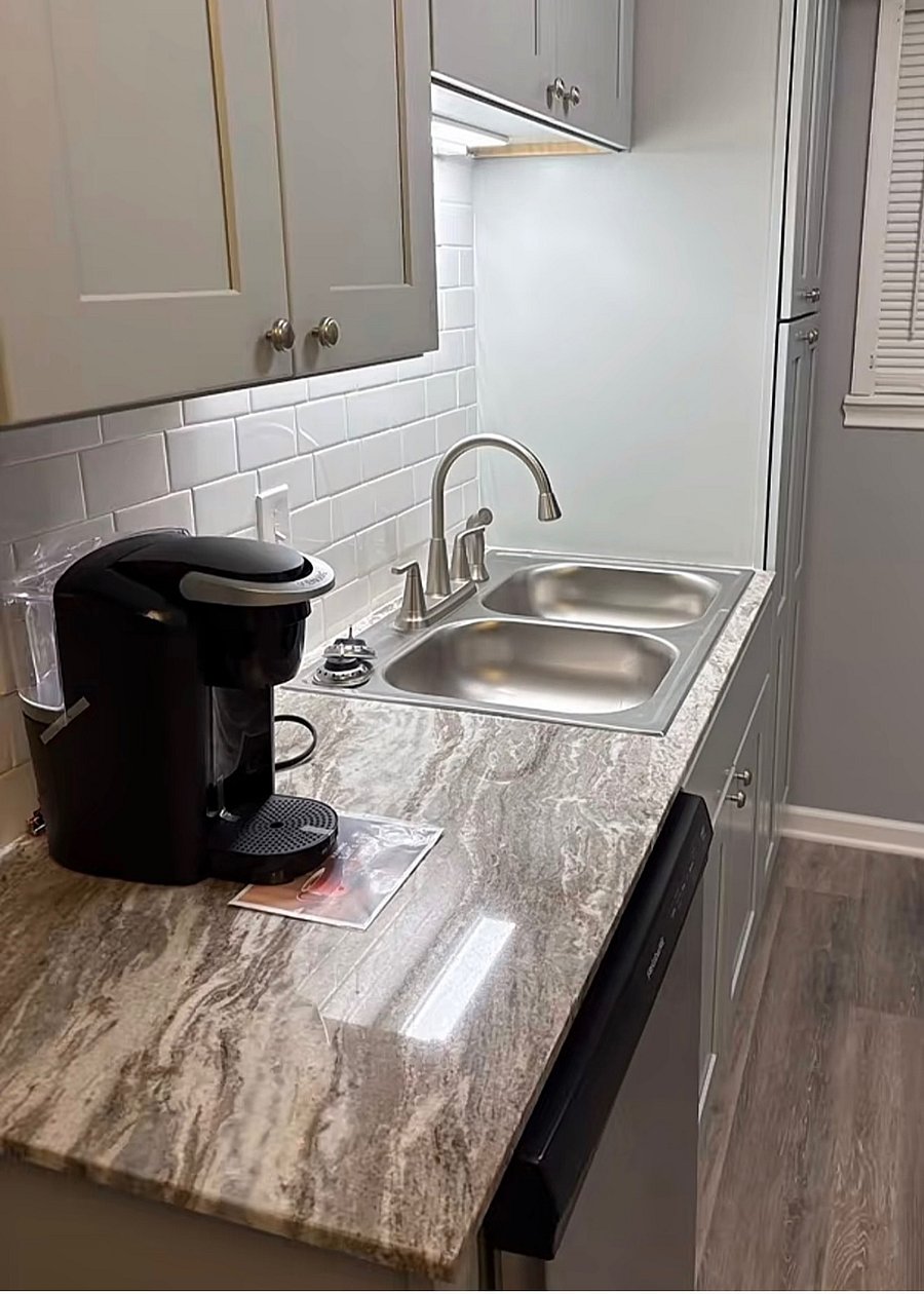 Furnished Finder property 1050080_1 photo 3