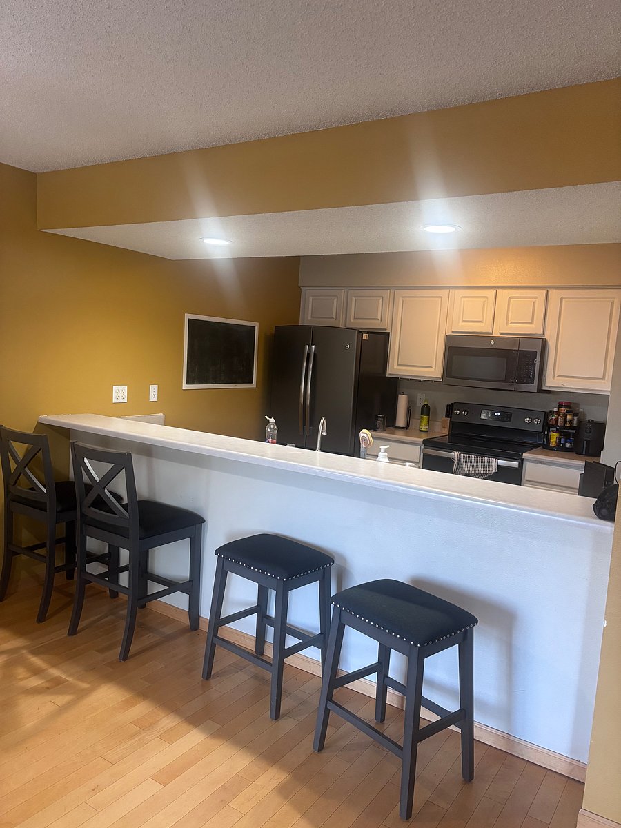 Furnished Finder property 1050091_1 photo 2