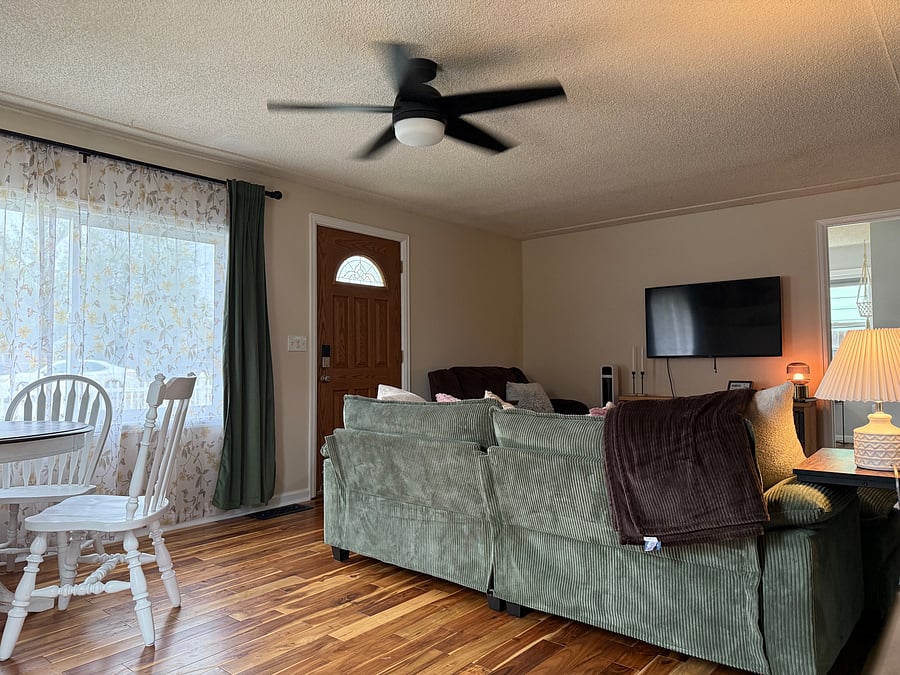Furnished Finder property 1050096_1 photo 10