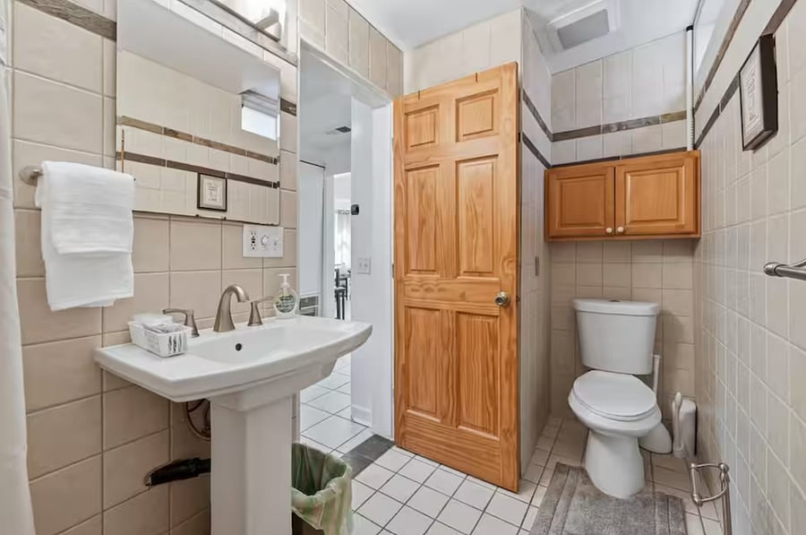 Furnished Finder property 1050097_1 photo 24