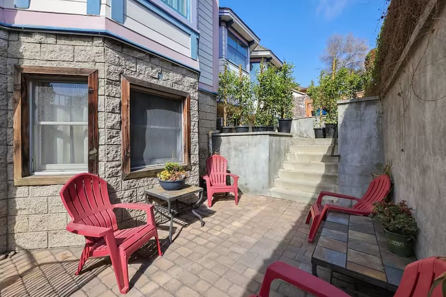 Furnished Finder property 1050097_1 photo 28
