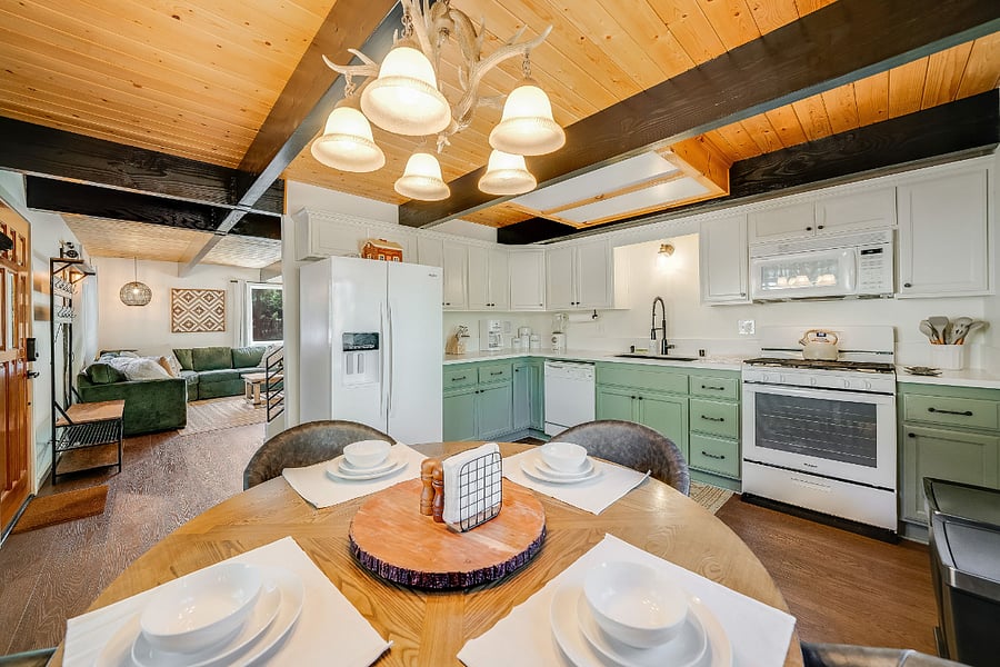 Furnished Finder property 1050121_1 photo 7