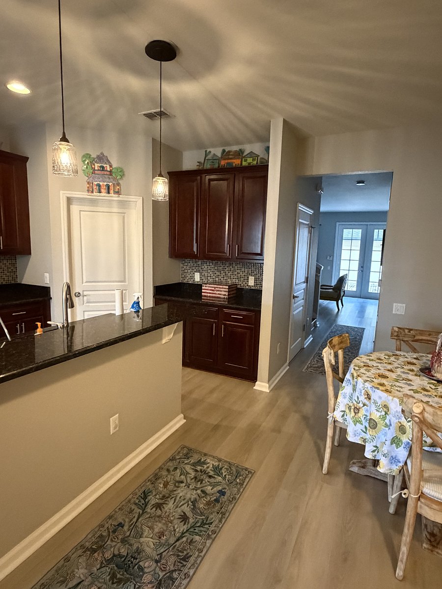 Furnished Finder property 1050131_1 photo 18