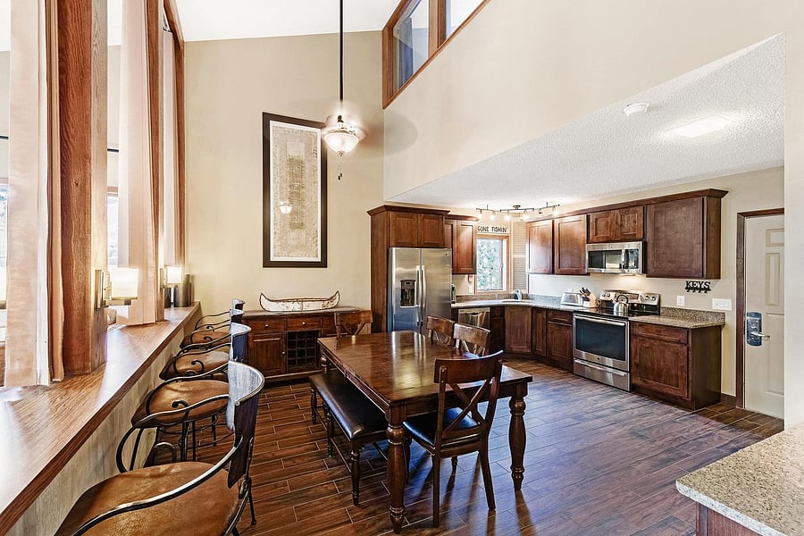 Furnished Finder property 1050132_1 photo 3