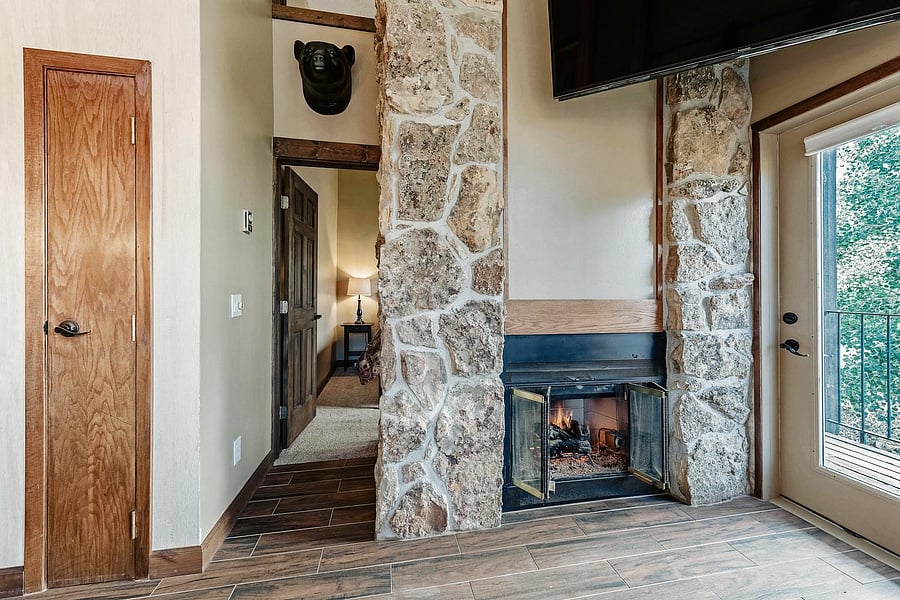 Furnished Finder property 1050132_1 photo 9